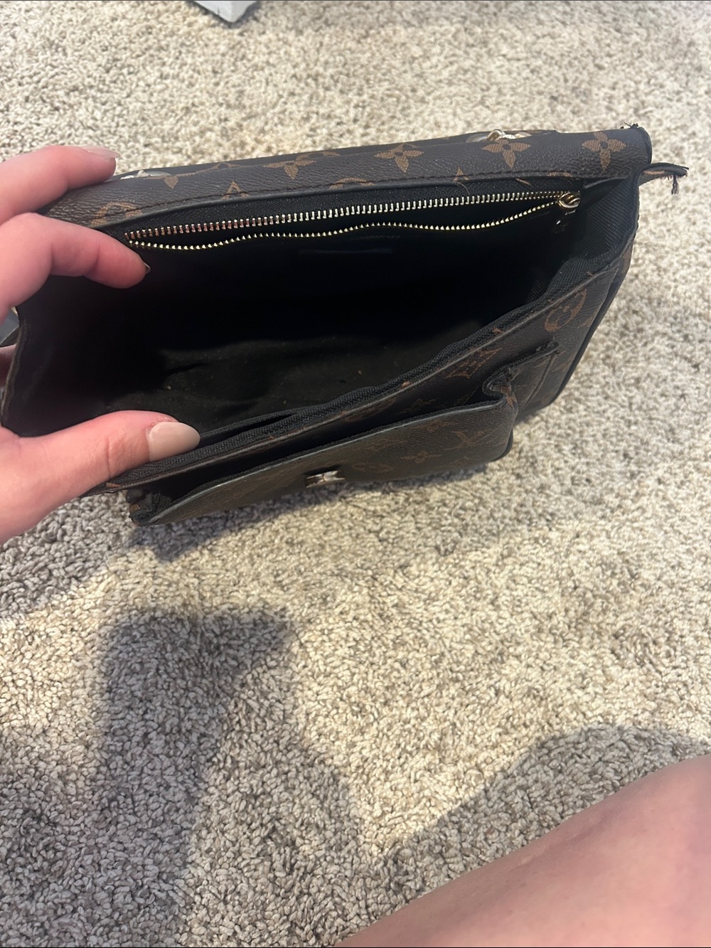 Source Unknown Monogram Crossbody in Brown with Gold Hardware - Picture 5 of 5